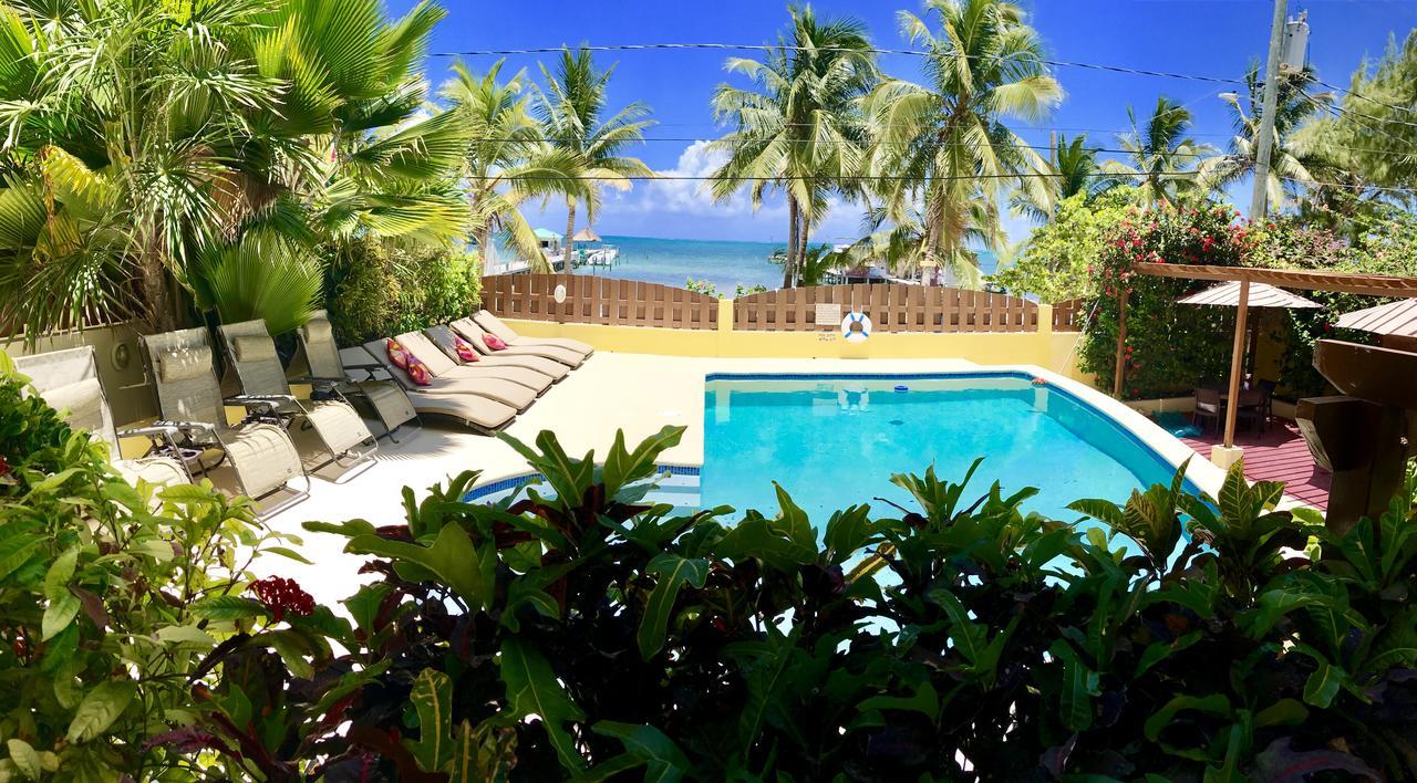 Caye Reef Condos Кайе Колкер Екстериор снимка