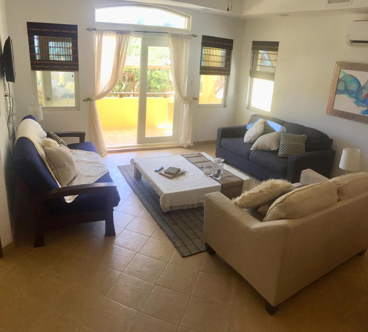Caye Reef Condos Кайе Колкер Екстериор снимка