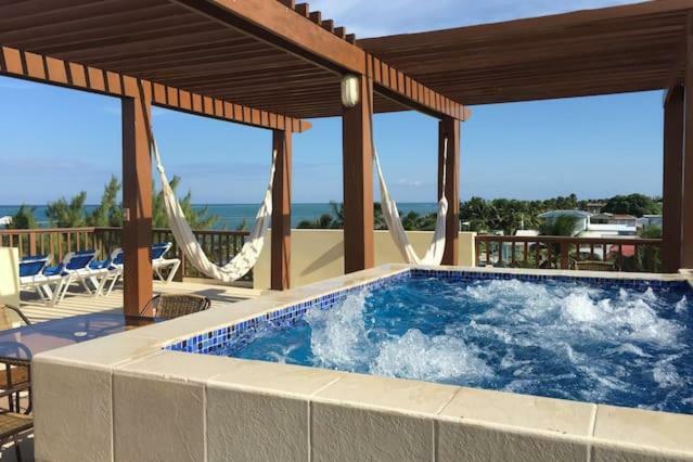Caye Reef Condos Кайе Колкер Екстериор снимка