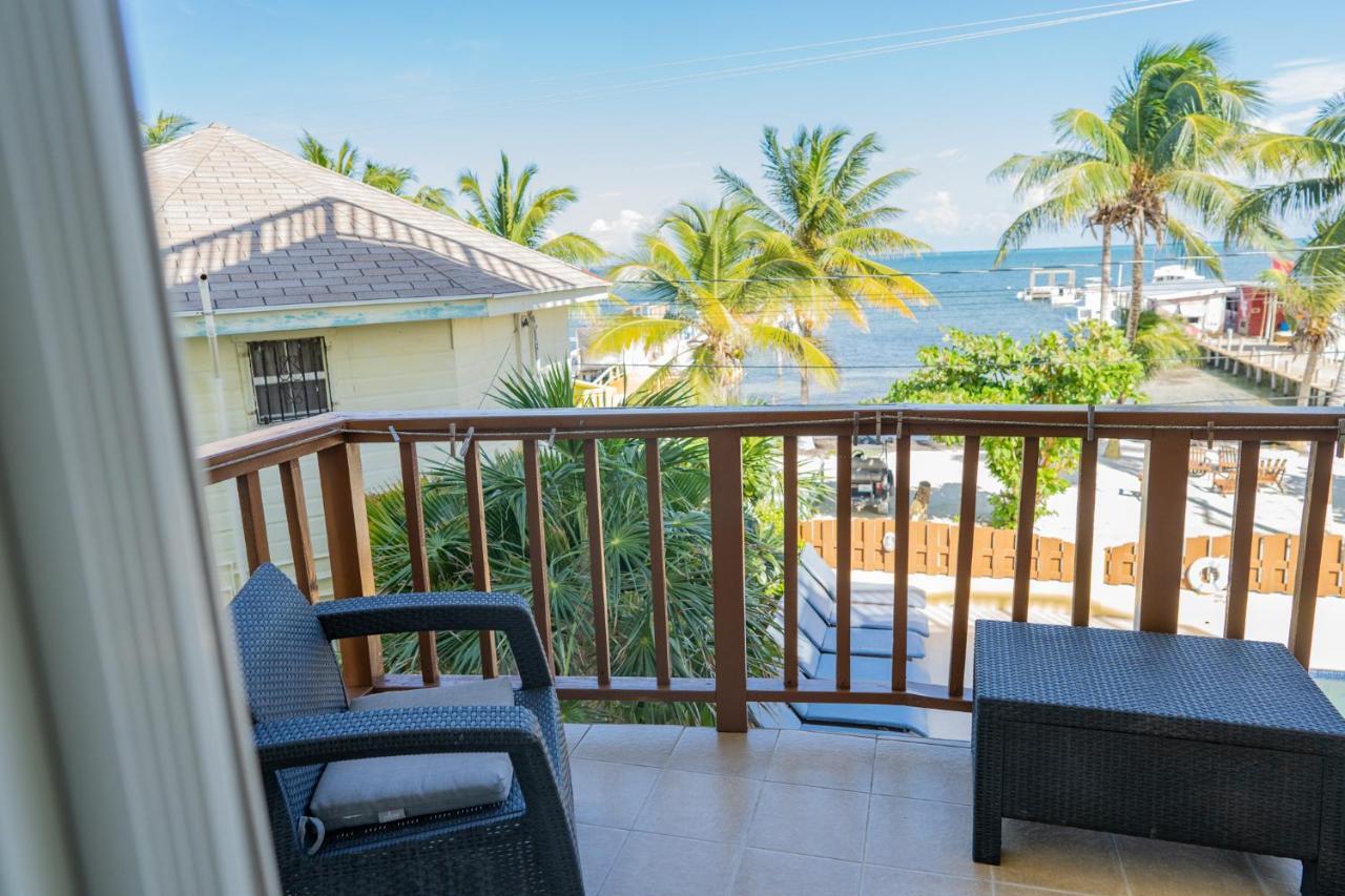 Caye Reef Condos Кайе Колкер Екстериор снимка